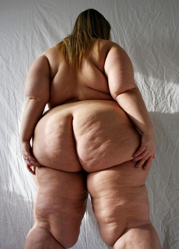 Толстая девушка с большой целлюлитной попой 63 фото